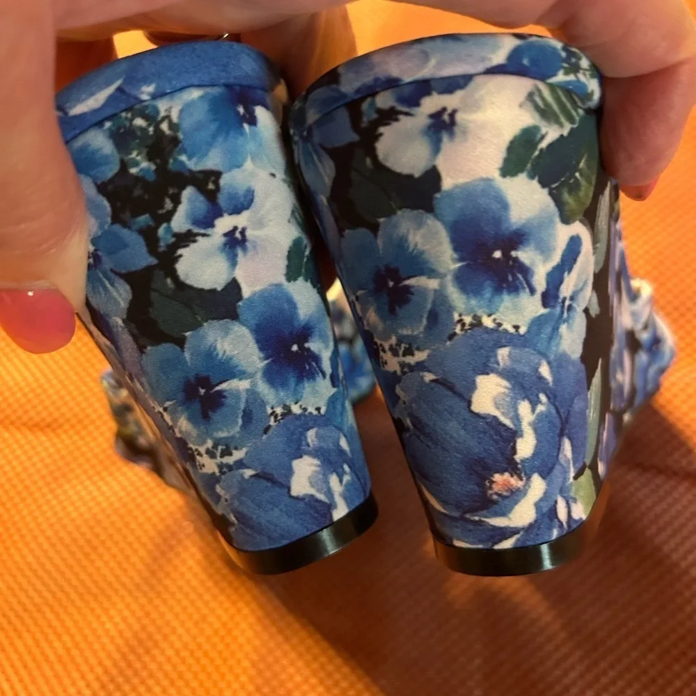 Nine West Blue Floral Women's Wedges